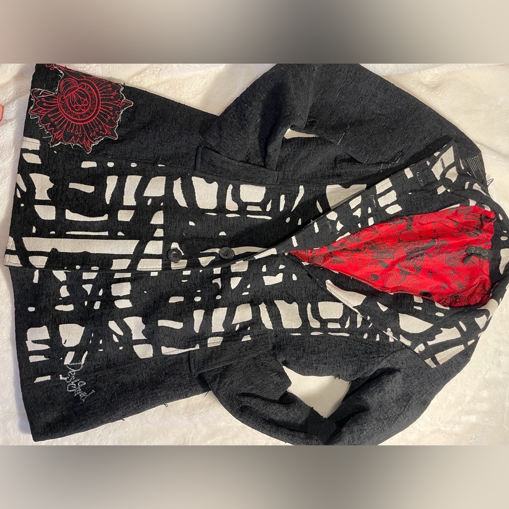 Desigual | “One of a Kind” women trench coat